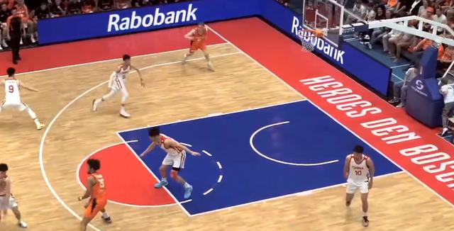 KOK体育-瑞德发挥出色，球队整体表现引得现场观众震惊不已(新兵受难日林克)